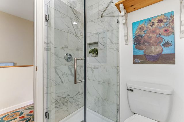 27 Northshore Drive, Burlington, VT 05401