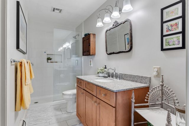27 Northshore Drive, Burlington, VT 05401