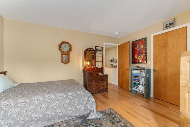 27 Northshore Drive, Burlington, VT 05401