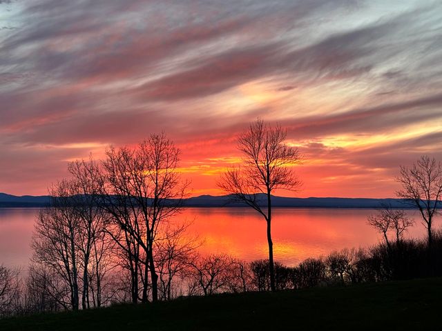 27 Northshore Drive, Burlington, VT 05401