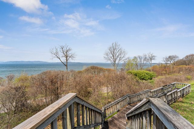 27 Northshore Drive, Burlington, VT 05401