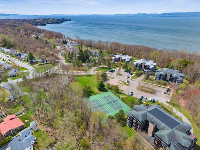 27 Northshore Drive, Burlington, VT 05401