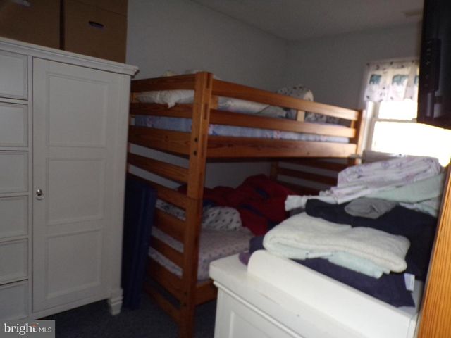 519 PARADISE HTS, Oakland, MD 21550