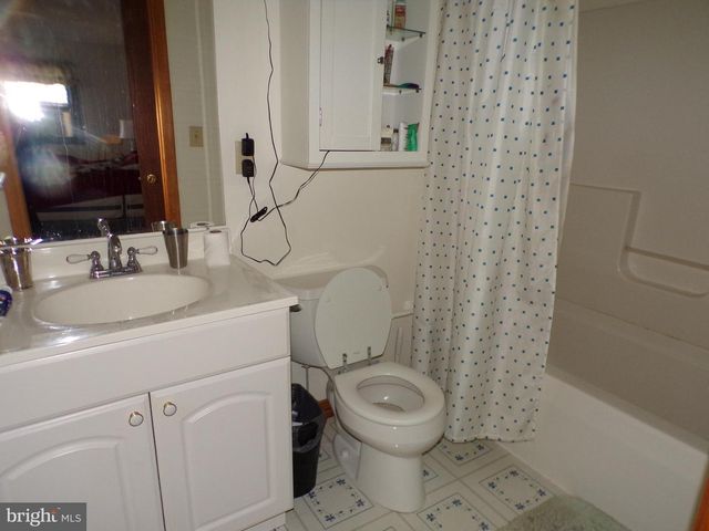 519 PARADISE HTS, Oakland, MD 21550