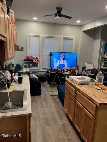 369 1st Street, Albany, NY 12206