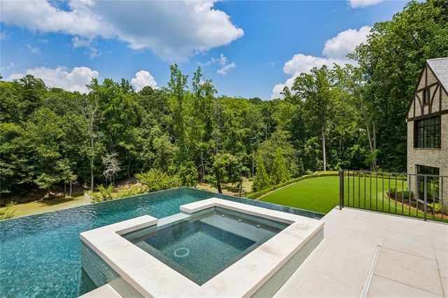 4725 Northside Drive, Sandy Springs, GA 30327