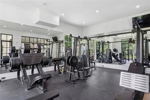 4725 Northside Drive, Sandy Springs, GA 30327