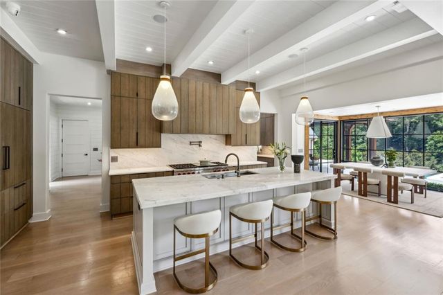 4725 Northside Drive, Sandy Springs, GA 30327