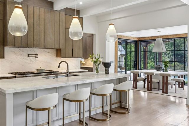 4725 Northside Drive, Sandy Springs, GA 30327