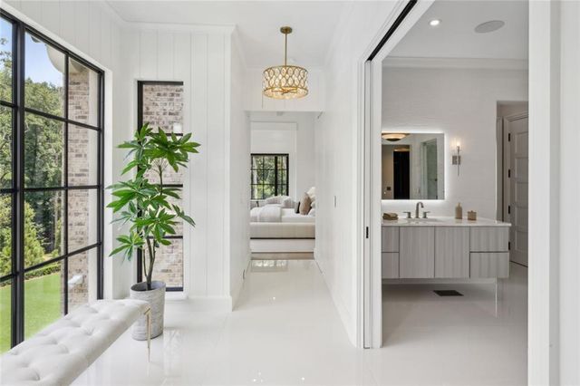 4725 Northside Drive, Sandy Springs, GA 30327