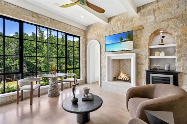 4725 Northside Drive, Sandy Springs, GA 30327