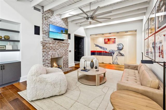 4725 Northside Drive, Sandy Springs, GA 30327