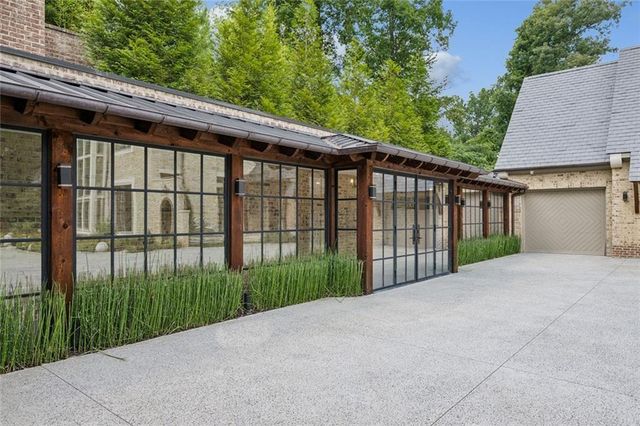 4725 Northside Drive, Sandy Springs, GA 30327