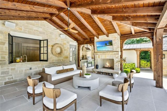 4725 Northside Drive, Sandy Springs, GA 30327