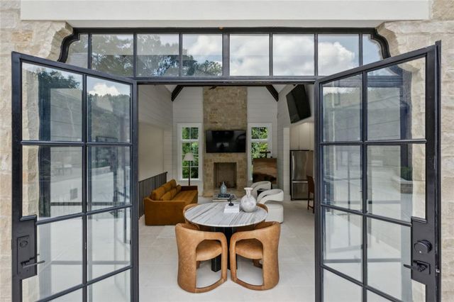 4725 Northside Drive, Sandy Springs, GA 30327