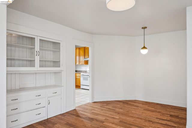 2140 Woolsey St, Berkeley, CA 94705
