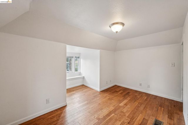 2140 Woolsey St, Berkeley, CA 94705