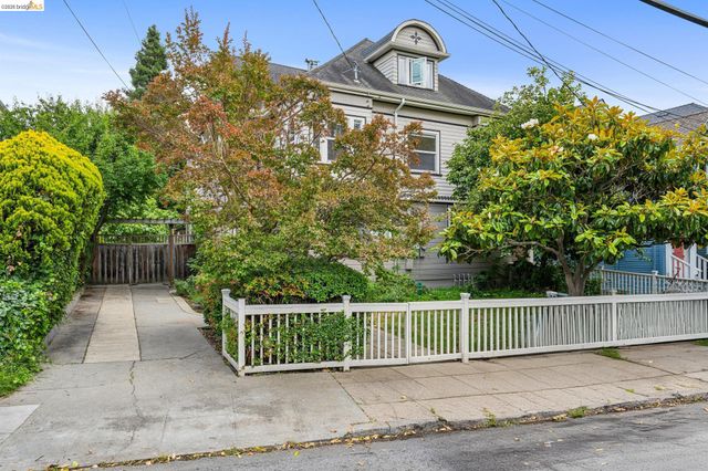 2140 Woolsey St, Berkeley, CA 94705