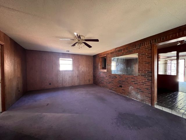 5349 ABBEYCREST DR, Memphis, TN 38109