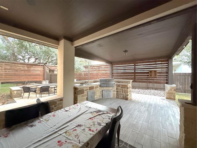 2900 Browntop CT, Leander, TX 78641