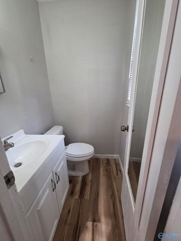 2218 Norris Road NW, Huntsville, AL 35810