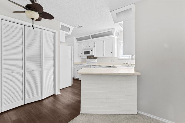 7652 Colorado Creek Court, Fort Worth, TX 76133