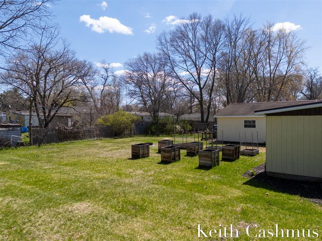1274 Oaklea Street, Muskegon, MI 49442