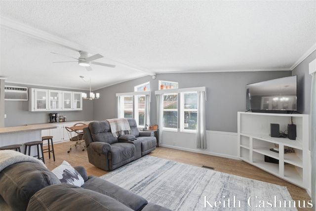 1274 Oaklea Street, Muskegon, MI 49442