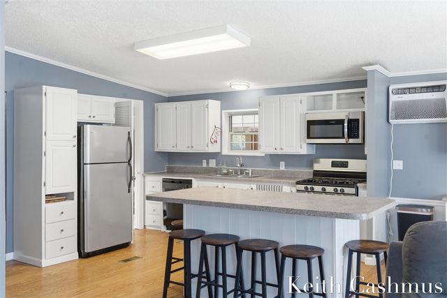 1274 Oaklea Street, Muskegon, MI 49442