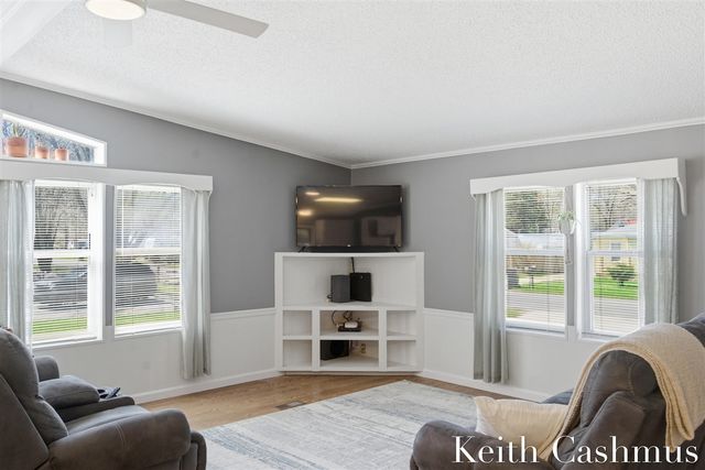 1274 Oaklea Street, Muskegon, MI 49442