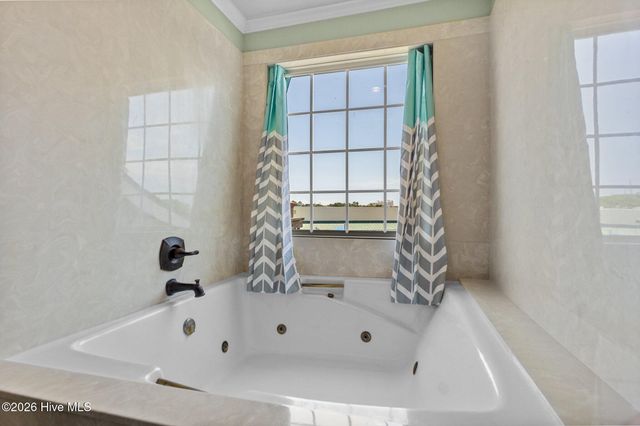 8711 Plantation Drive 302, Emerald Isle, NC 28594