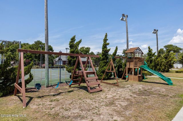 8711 Plantation Drive 302, Emerald Isle, NC 28594