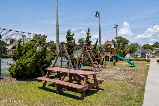 8711 Plantation Drive 302, Emerald Isle, NC 28594