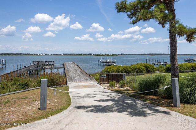 8711 Plantation Drive 302, Emerald Isle, NC 28594