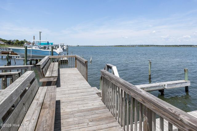 8711 Plantation Drive 302, Emerald Isle, NC 28594