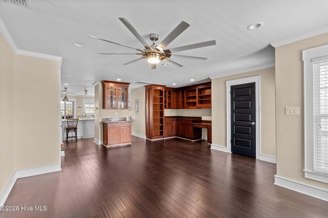 8711 Plantation Drive 302, Emerald Isle, NC 28594