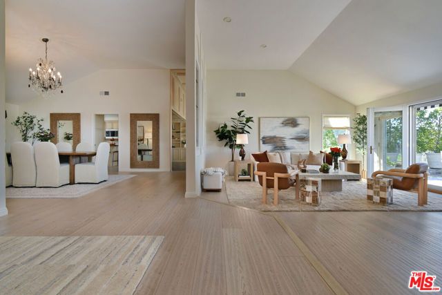 3635 Fawndale Place, Sherman Oaks, CA 91403