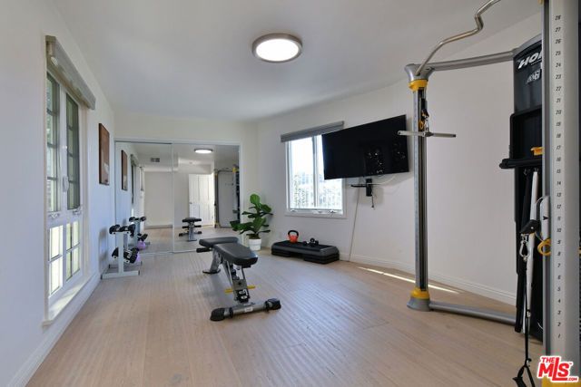 3635 Fawndale Place, Sherman Oaks, CA 91403