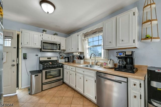 315 Canal Rd, South Bound Brook Boro, NJ 08880