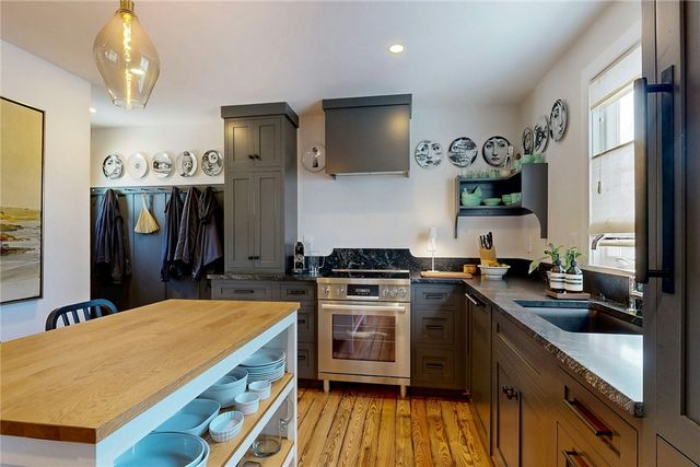 129 Cedar Avenue, East Providence, RI 02915