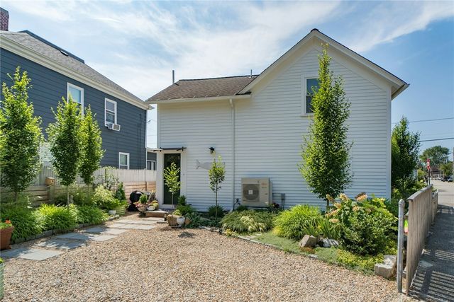 129 Cedar Avenue, East Providence, RI 02915