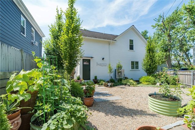 129 Cedar Avenue, East Providence, RI 02915