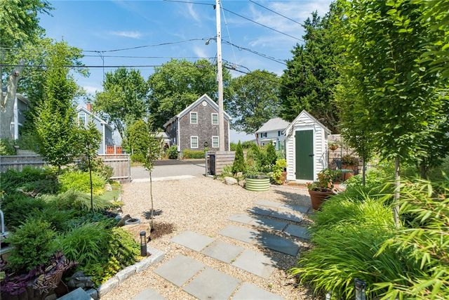 129 Cedar Avenue, East Providence, RI 02915