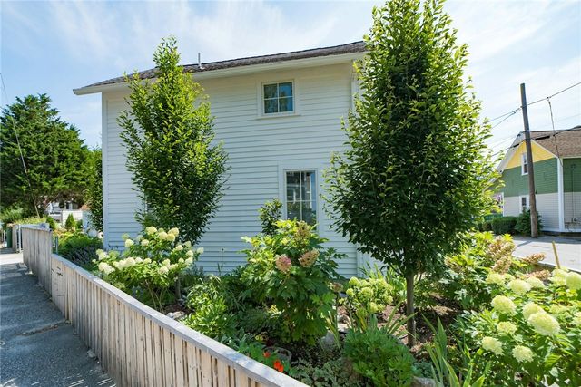 129 Cedar Avenue, East Providence, RI 02915