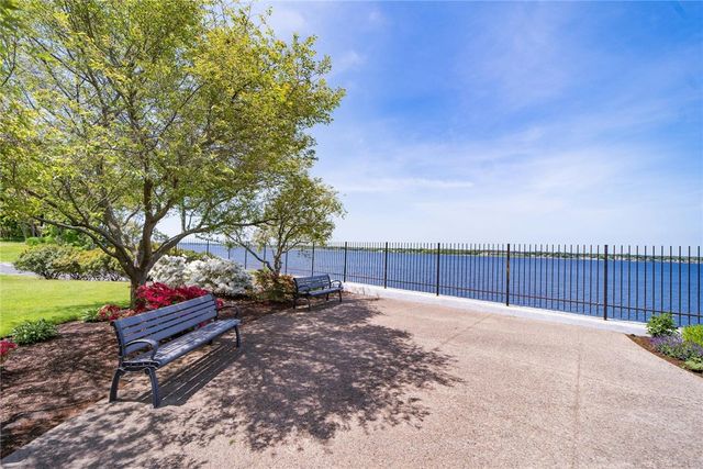 129 Cedar Avenue, East Providence, RI 02915