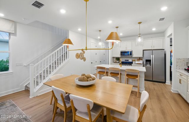 320 FISHTAIL Place, Palm Coast, FL 32164