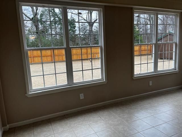 45 OAK HOLLOW DR, Oakland, TN 38060