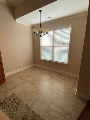 45 OAK HOLLOW DR, Oakland, TN 38060