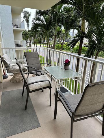 3540 S Ocean Blvd 216, South Palm Beach, FL 33480