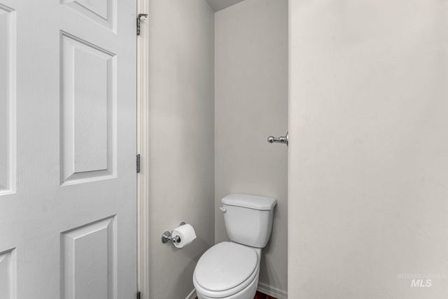 1532 E 3rd Ave, Twin Falls, ID 83301